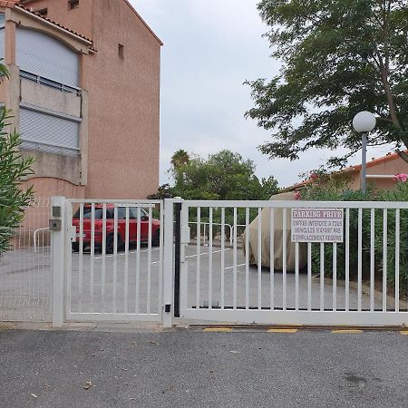 Aigue Marine. Apartment Canet-en-Roussillon Ngoại thất bức ảnh